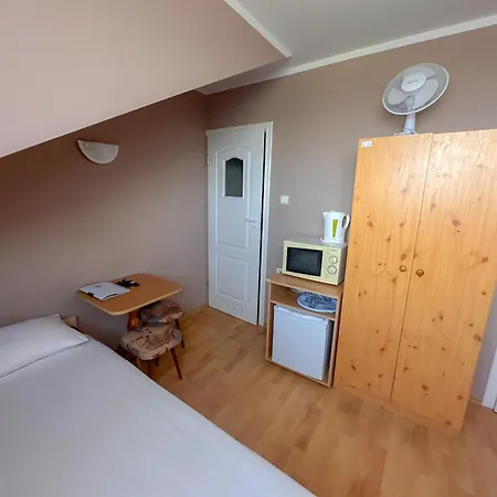 Goscinne Voyager Δωμάτια σε οικογενειακή κατοικία *