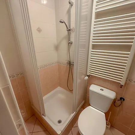 Goscinne Voyager Δωμάτια σε οικογενειακή κατοικία